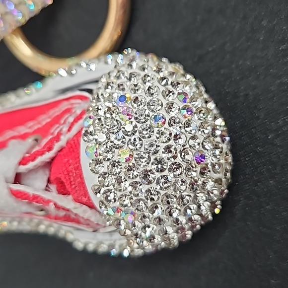 SNEAKER KEY CHAIN WITH RHINESTONES-RED GLAM - Picture 5 of 7